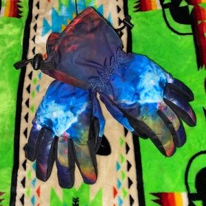 Maya Overcuff Gloves- Snowboarding/Winter Gloves